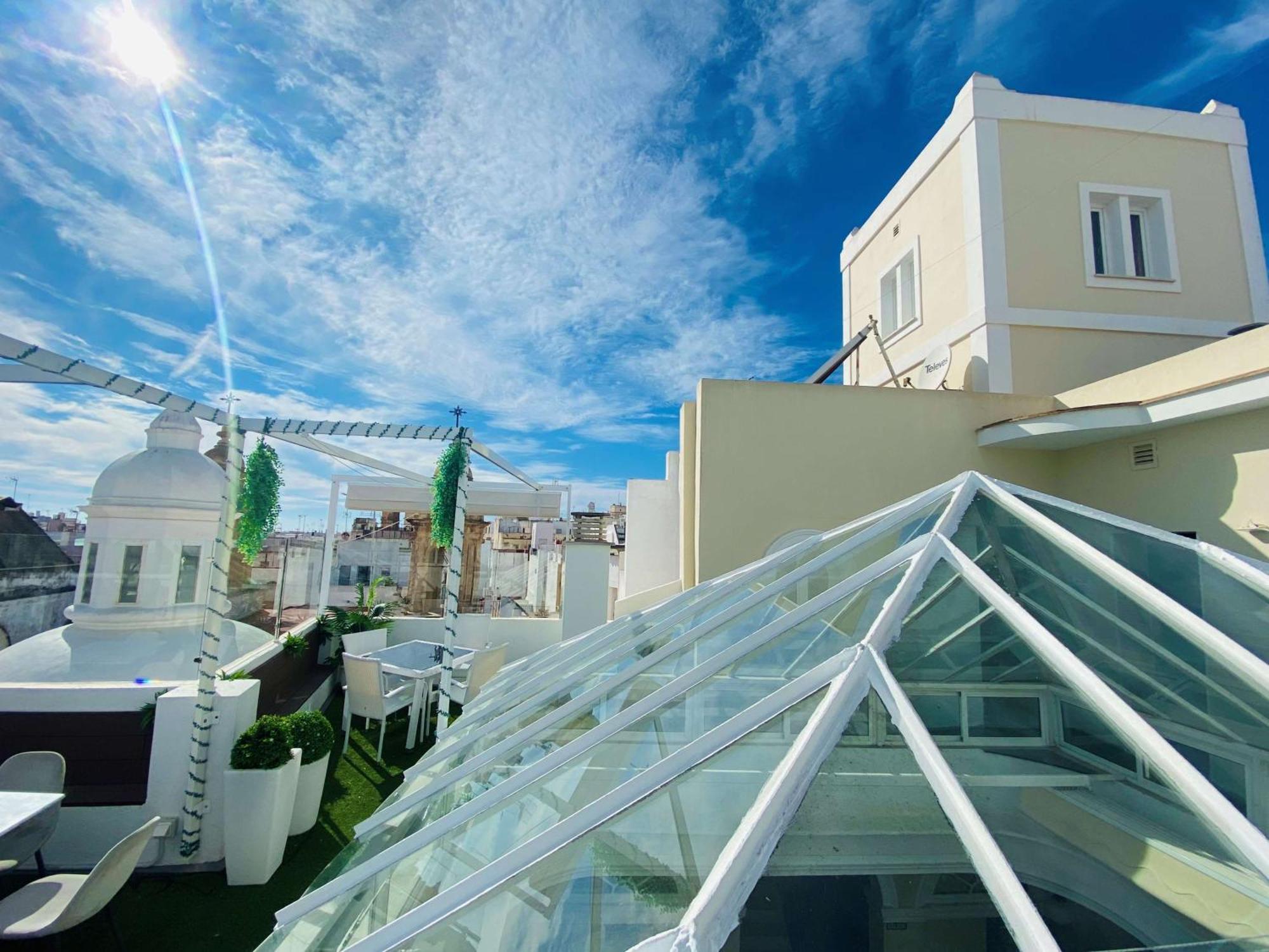Hotel Las Cortes De Cádiz Esterno foto
